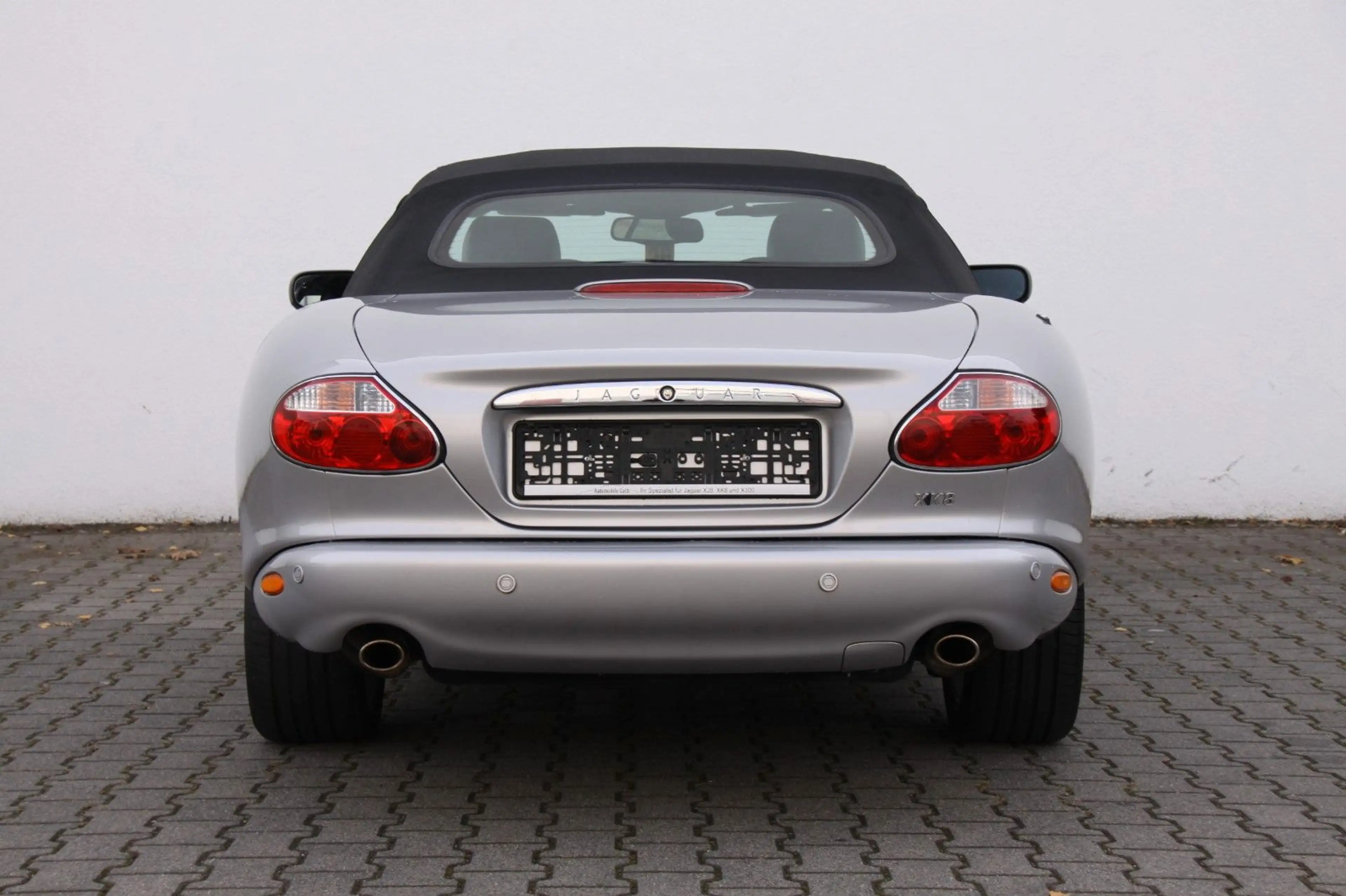 Jaguar XK8 Cabrio 3 Jahre Garantie — photo 4