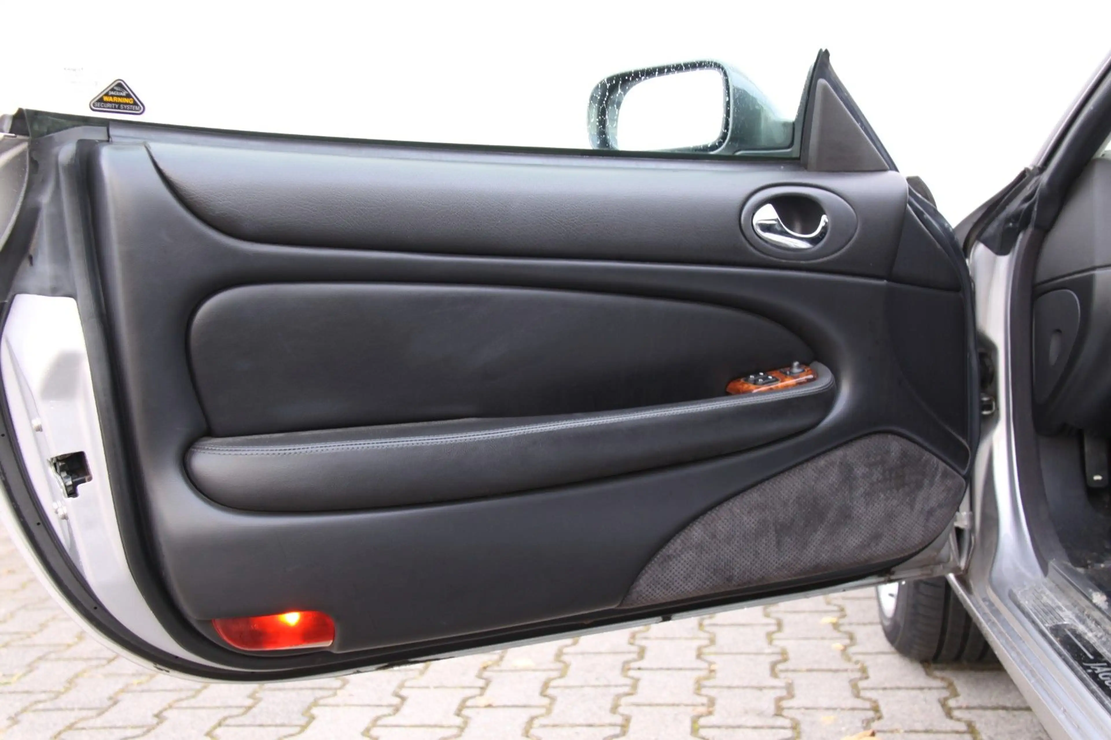 Jaguar XK8 Cabrio 3 Jahre Garantie — photo 6