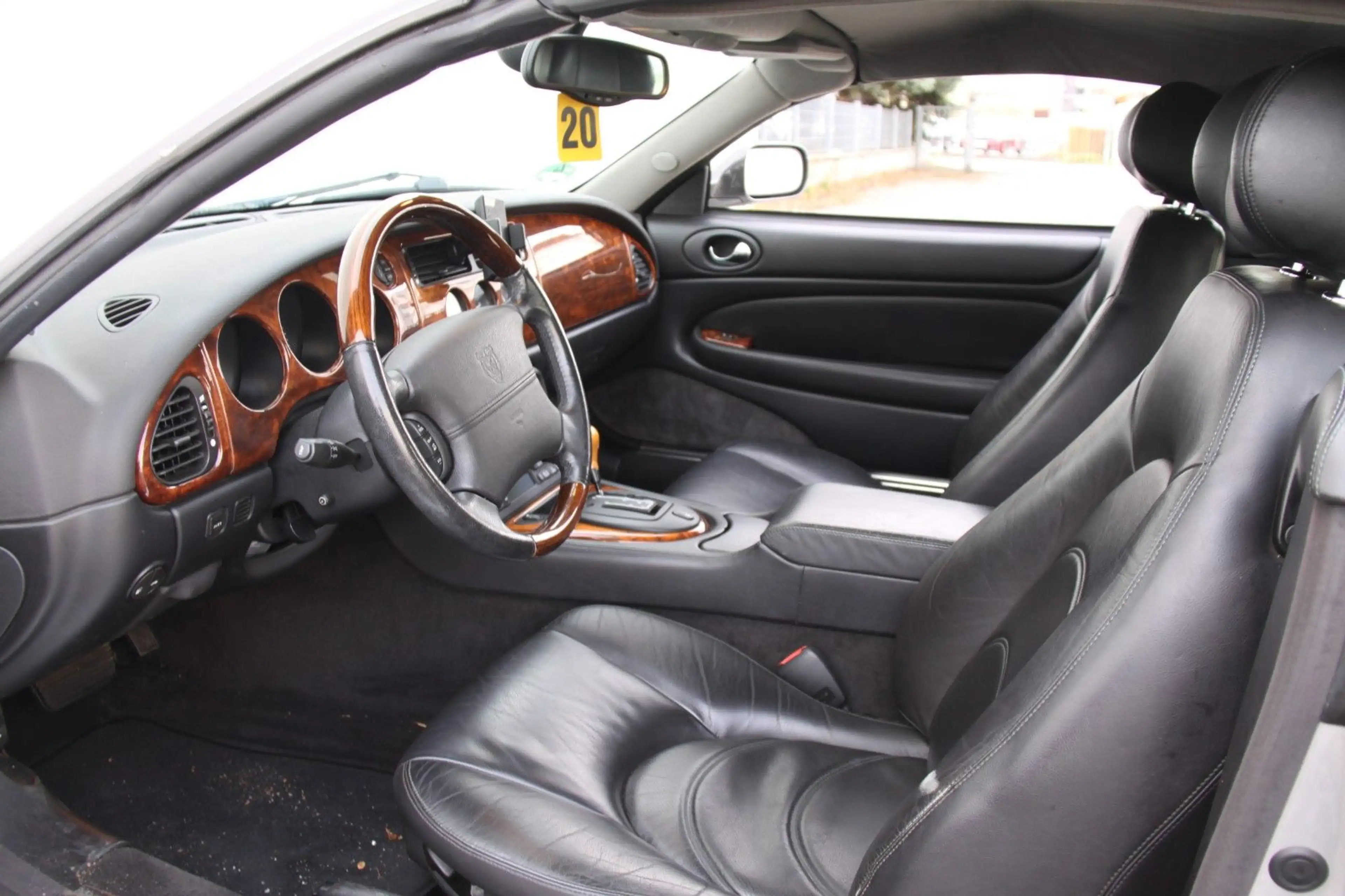 Jaguar XK8 Cabrio 3 Jahre Garantie — photo 7