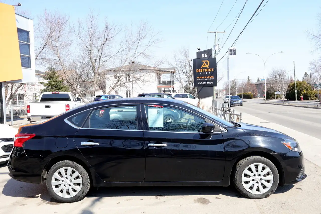 Nissan Sentra снимка Nissan Sentra