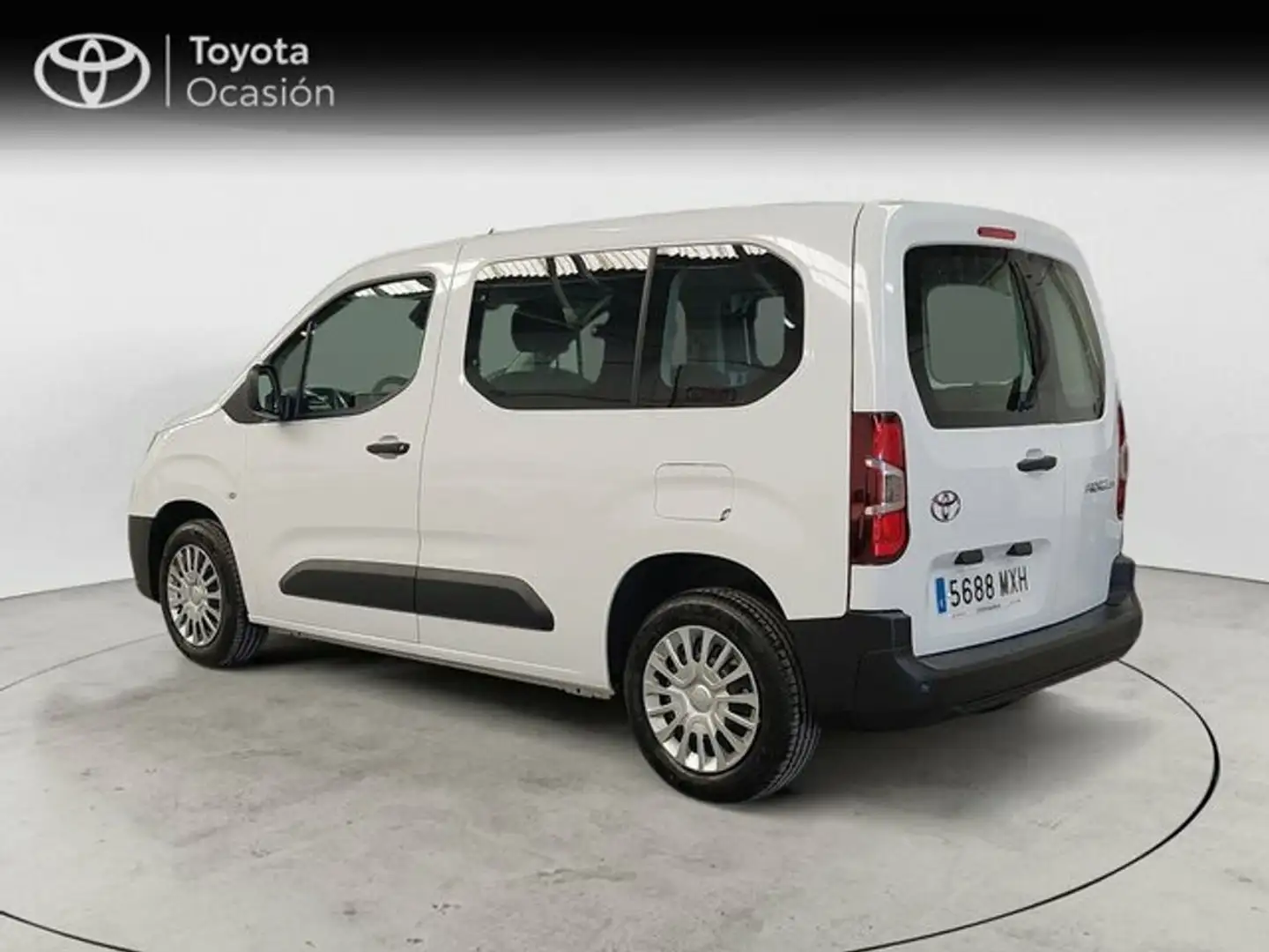 Toyota Proace City Verso COMBI GX L1 1.5D 100CV 6MT Wit - 2