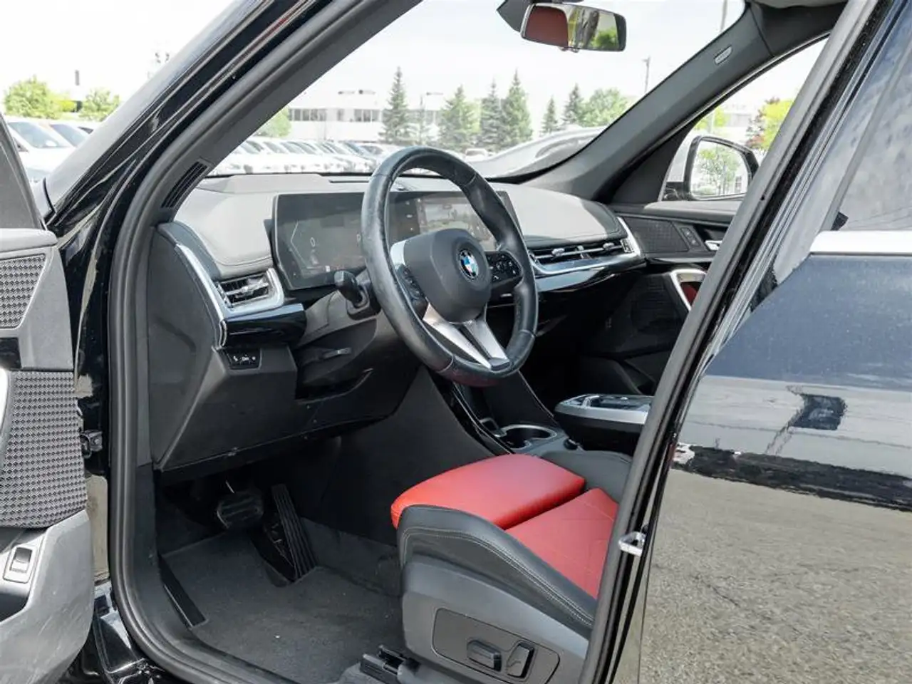 BMW X1 снимка BMW X1
