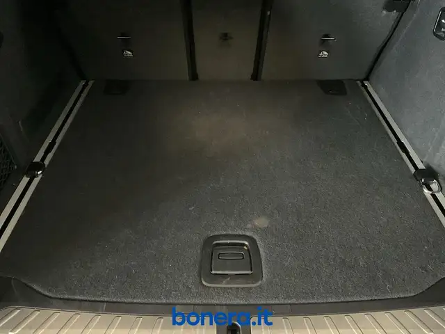 BMW X3 view 13