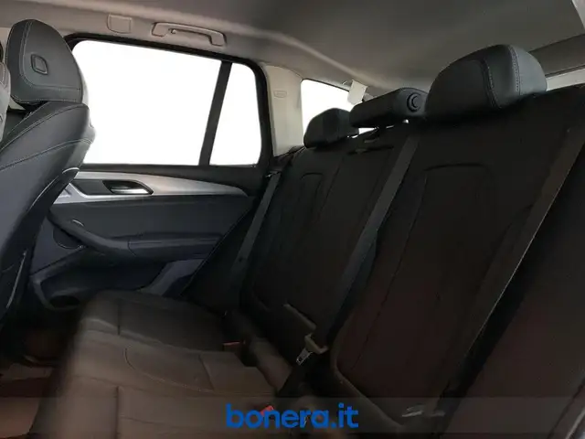 BMW X3 view 29