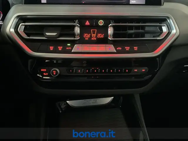 BMW X3 view 26
