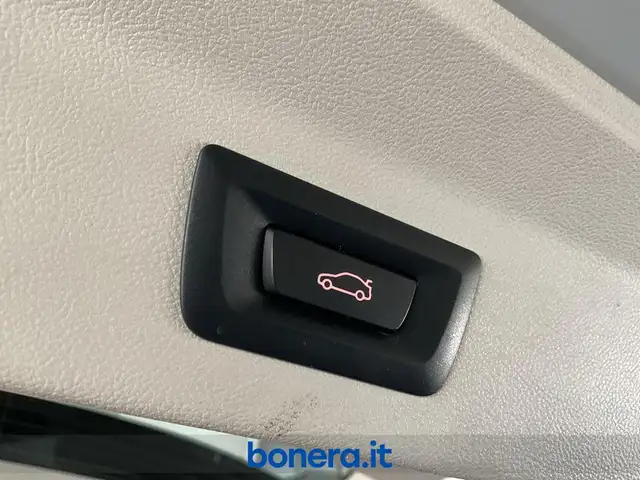 BMW X3 view 14