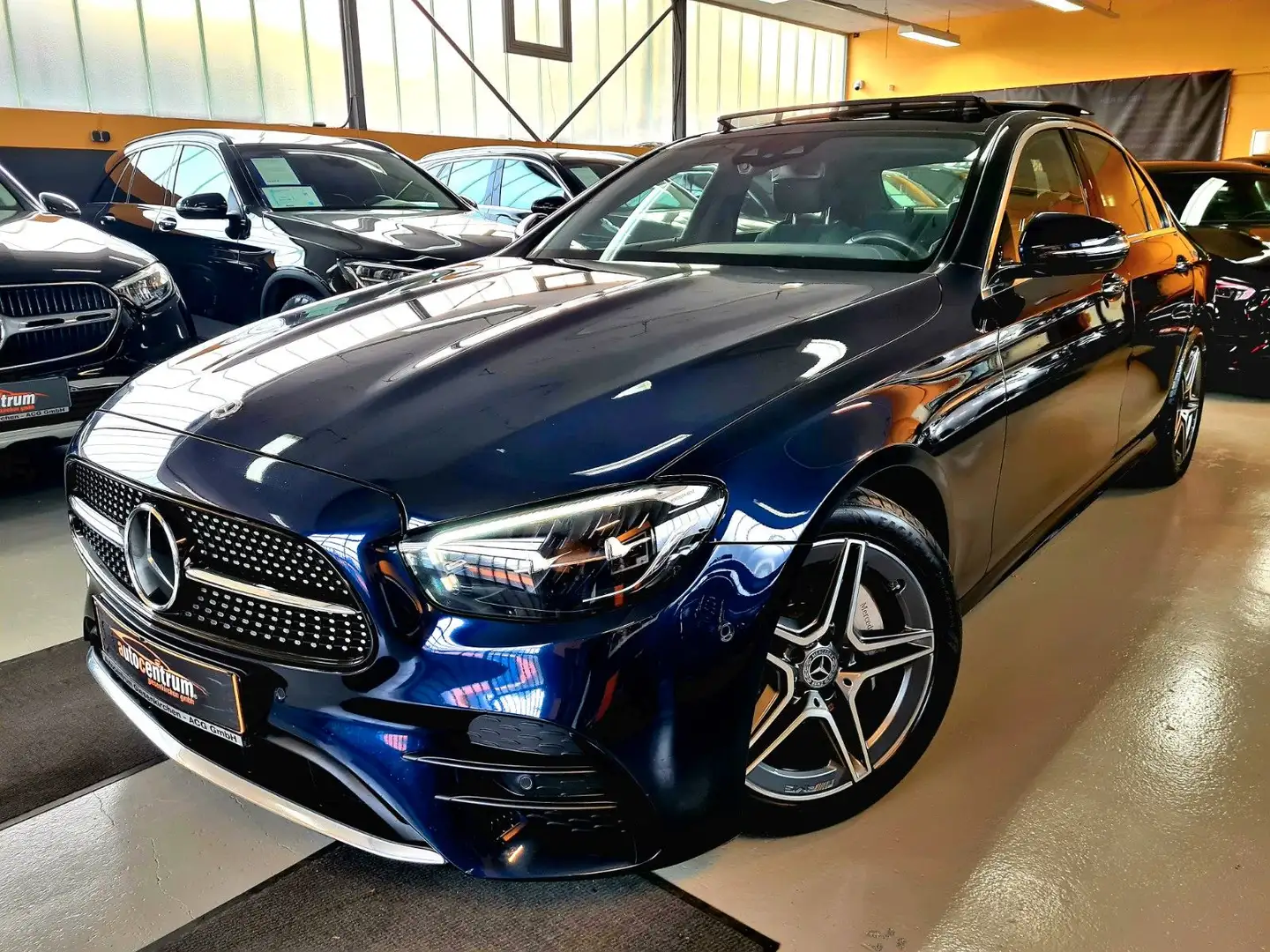 Mercedes-Benz E 220 d 9G 2x AMG*Pano*ACC+*Standhz*HUD*Rollo*RFK Bleu - 1
