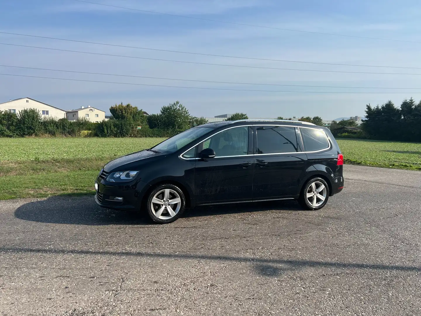 Volkswagen Sharan Highline "7-Sitzer" Alcantara Schwarz - 1