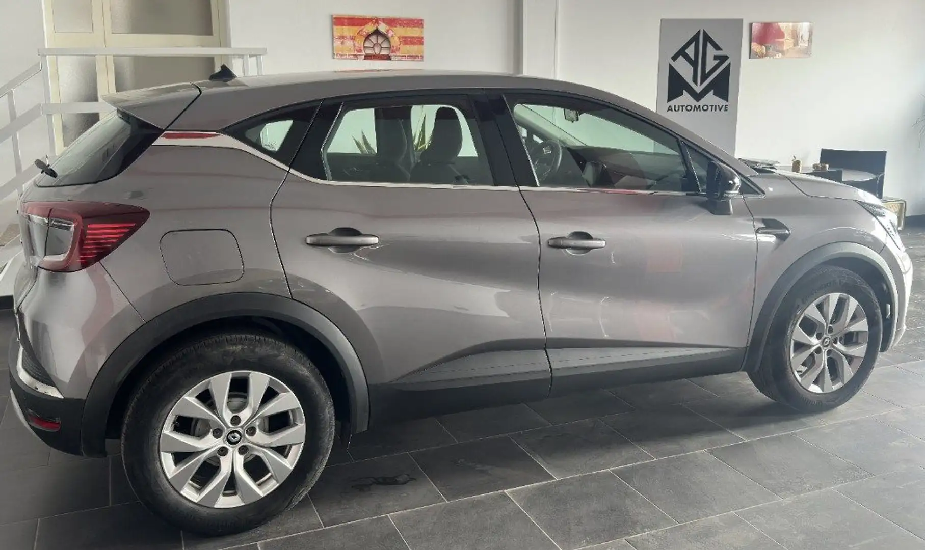 Renault Captur 1.0 TCe 100CV GPL Equilibre Gris - 2