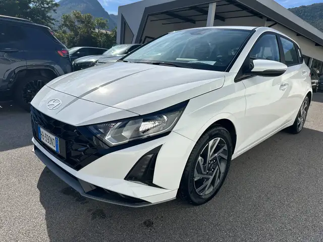 Hyundai i20 i20 1.0 t-gdi 90cv Connectline 90cv dct MY26 - KMØ -