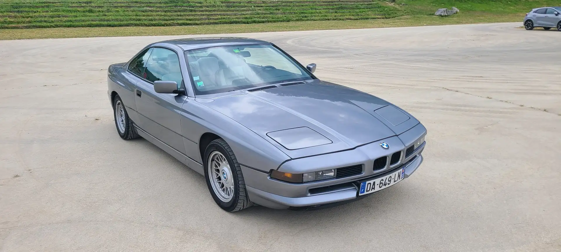 BMW 850 Ci A - 2