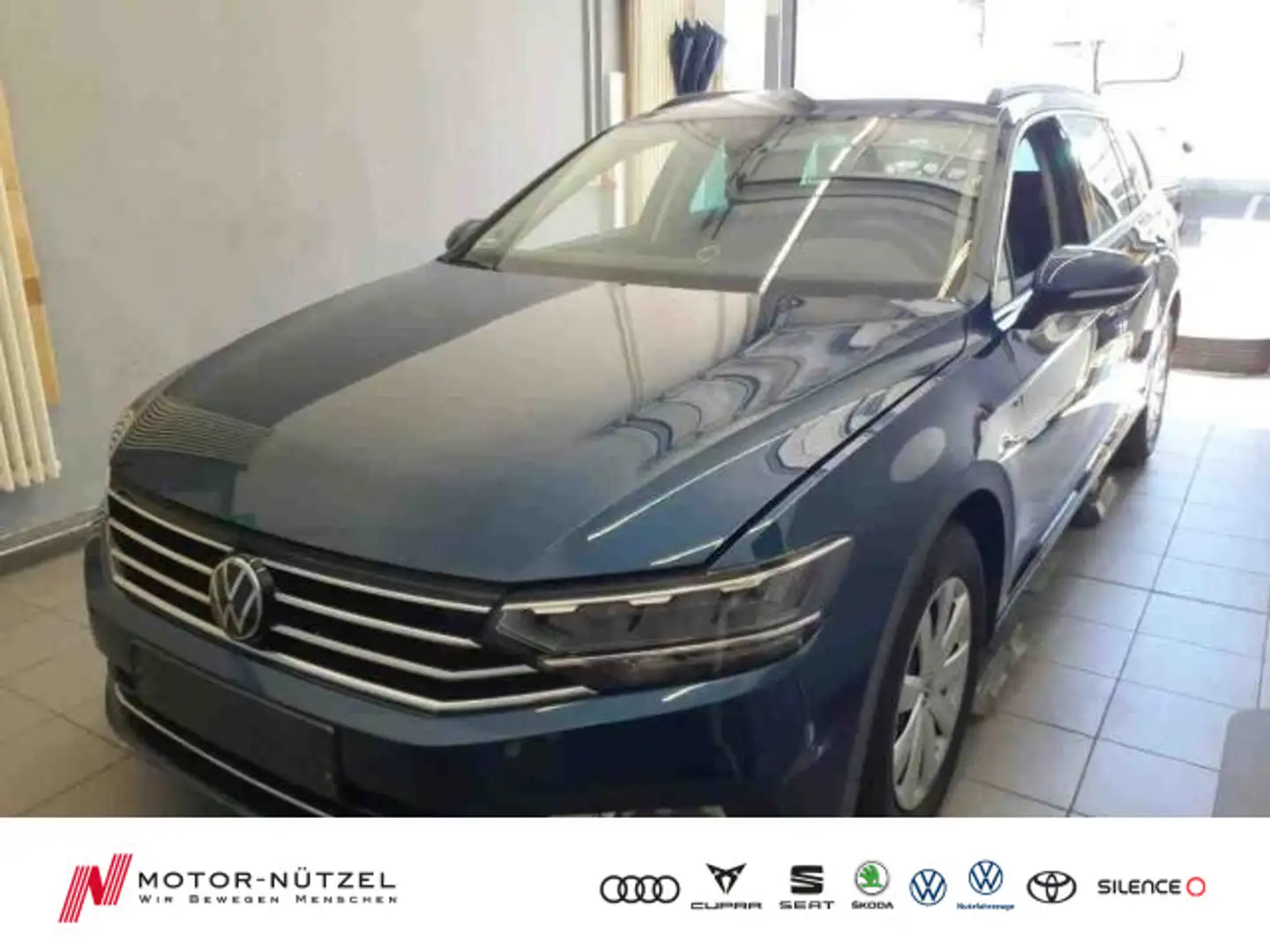 Volkswagen Passat Variant 2.0 TDI DSG BUSINESS LED+NAVI+AHK Blau - 1