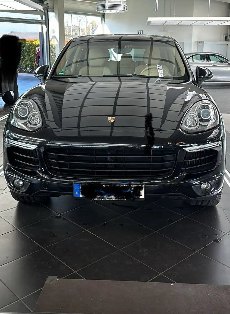 Porsche Cayenne Porsche APPROVED+Assistance Garantie,Pano,Luft,21Z Schwarz - 1