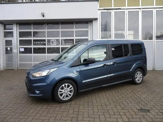 Ford Tourneo Connect Titanium