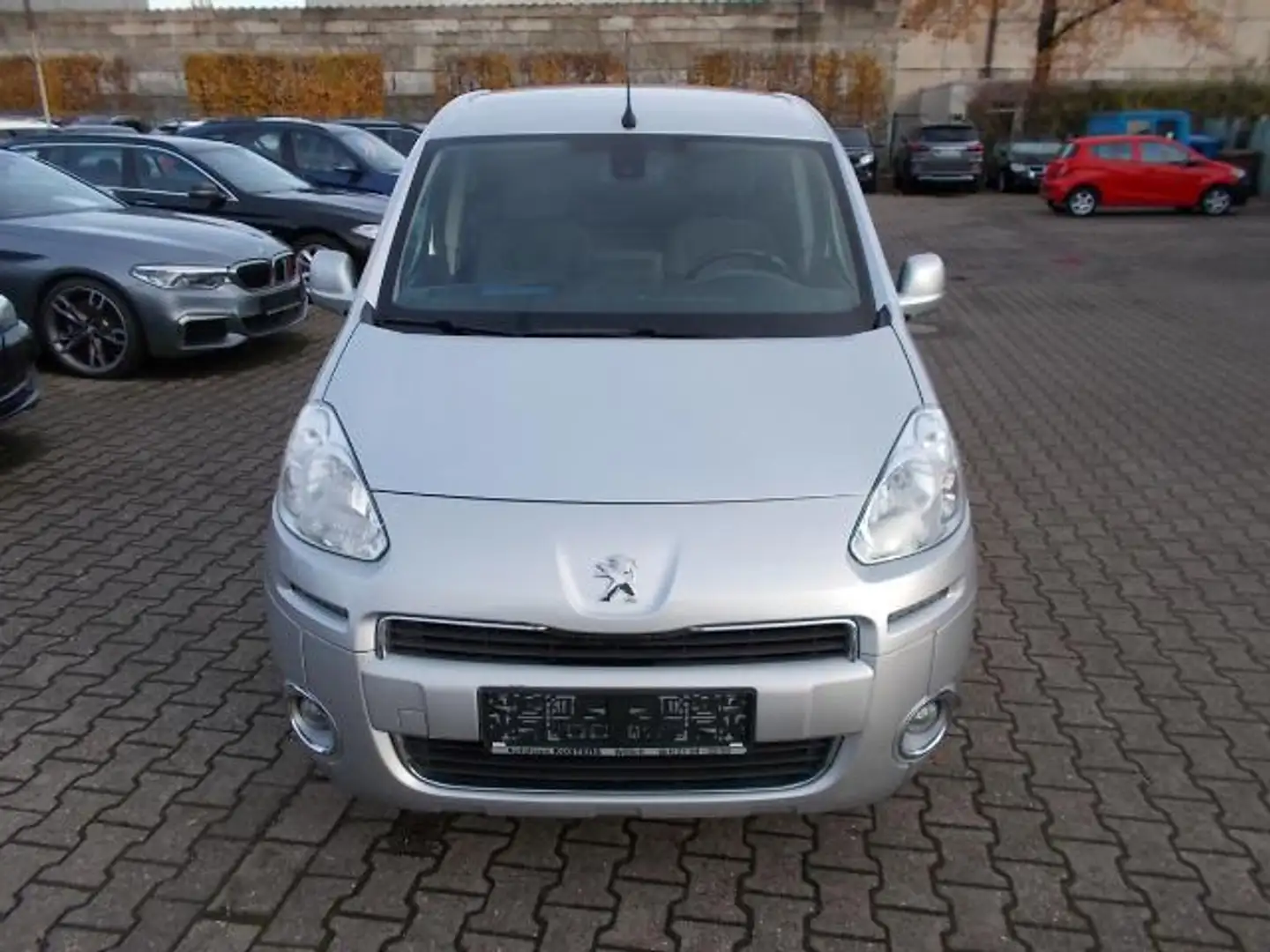 Peugeot Partner Partner L1 Avantage, Klima Navi PDC Silber - 2