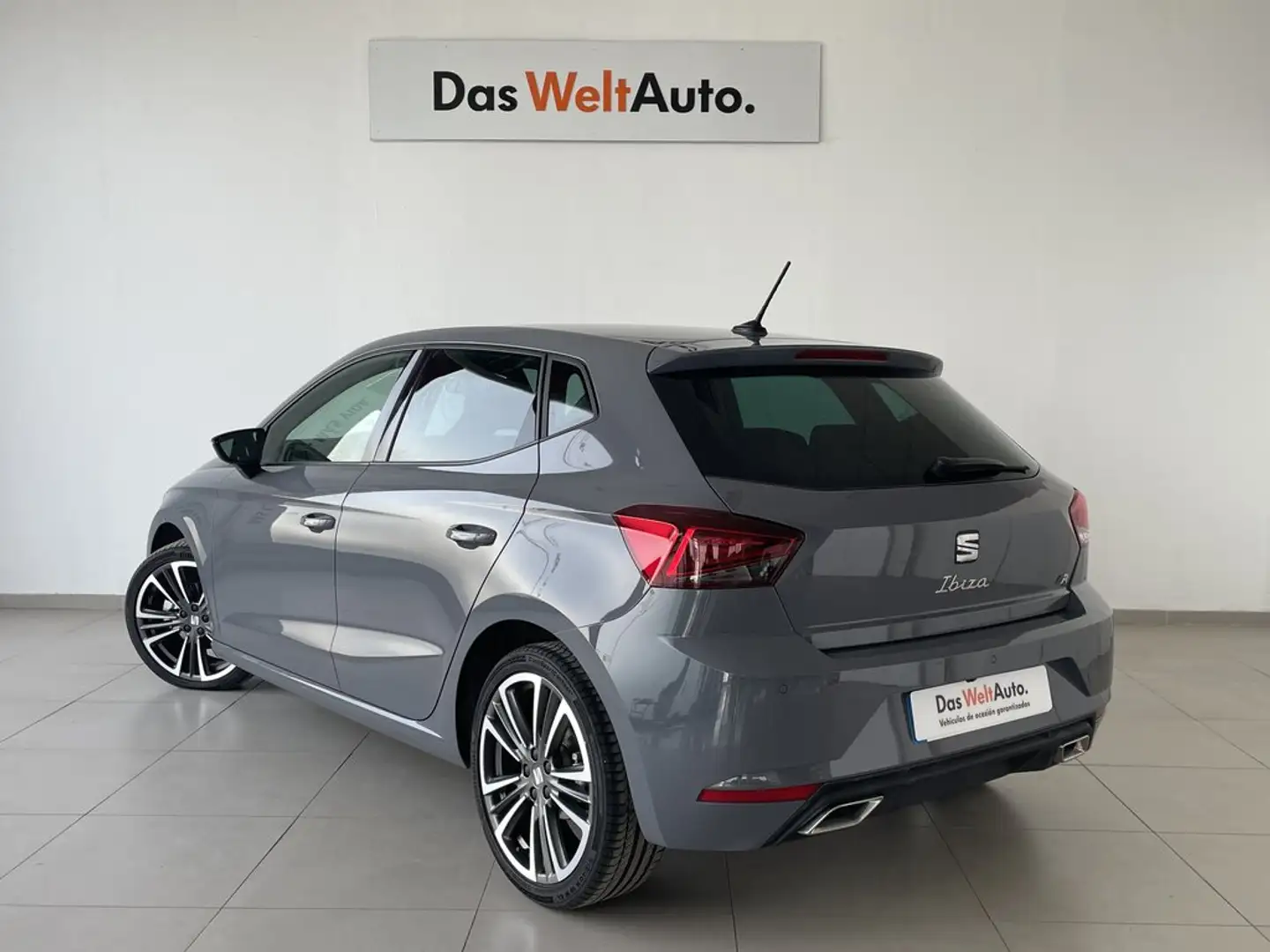 SEAT Ibiza 1.5 TSI S&S FR Salta DSG 150 Gris - 2