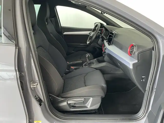 Seat Ibiza view 5