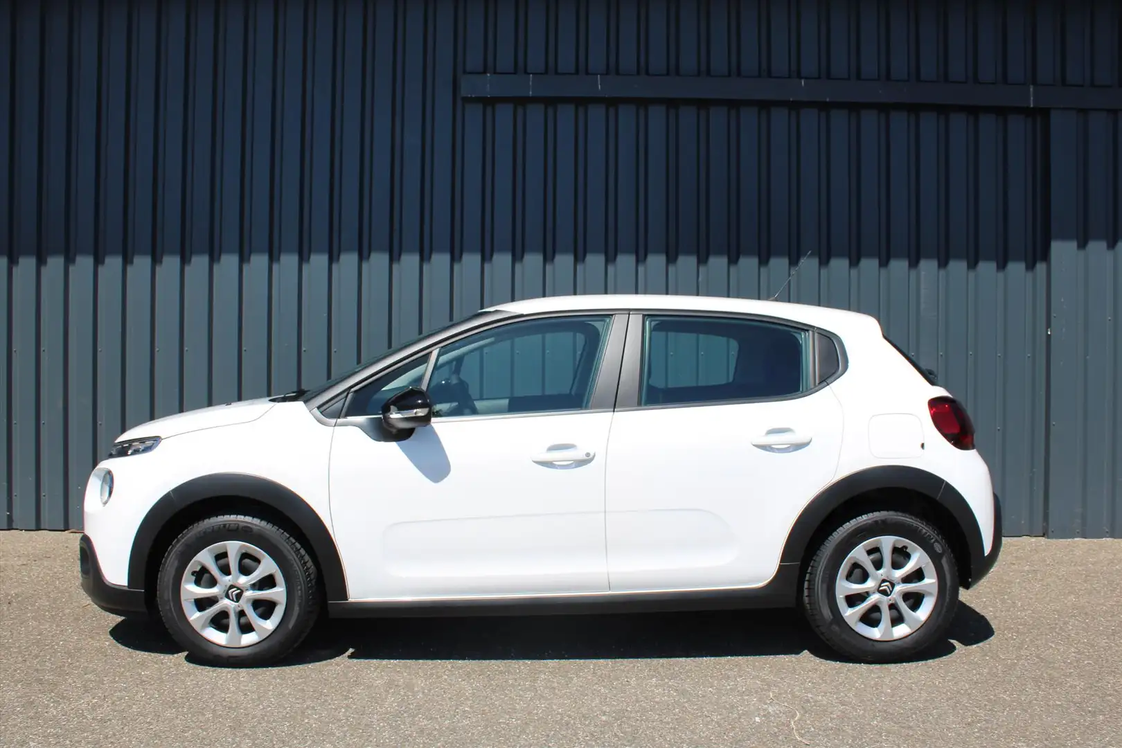 Citroen C3 1.2 Turbo 110pk Automaat Feel Airco | Bluetooth | Wit - 2