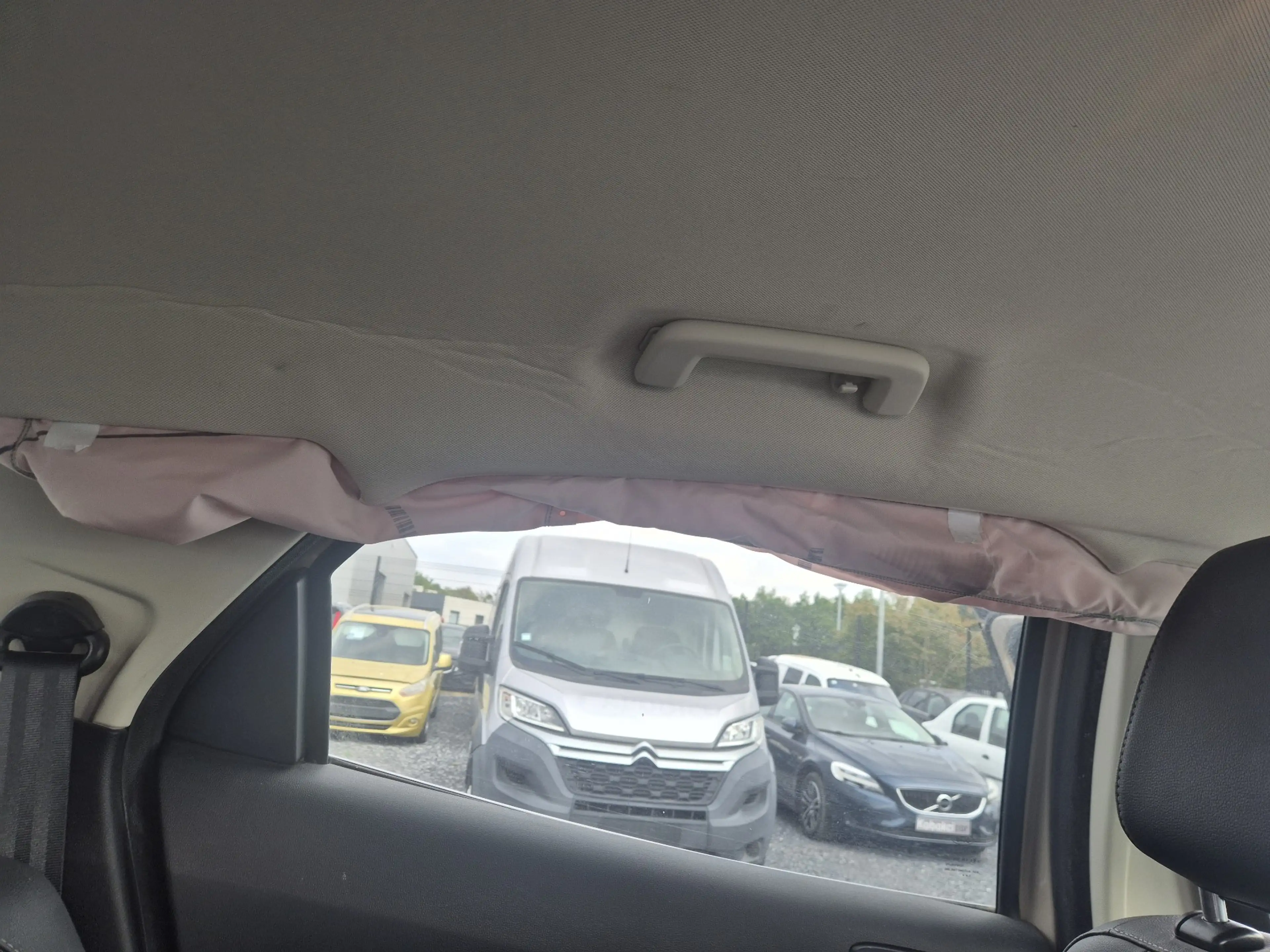 Ford EcoSport 1.5 TDCi / Dégâts carrosserie / Marchand ou Export — photo 15