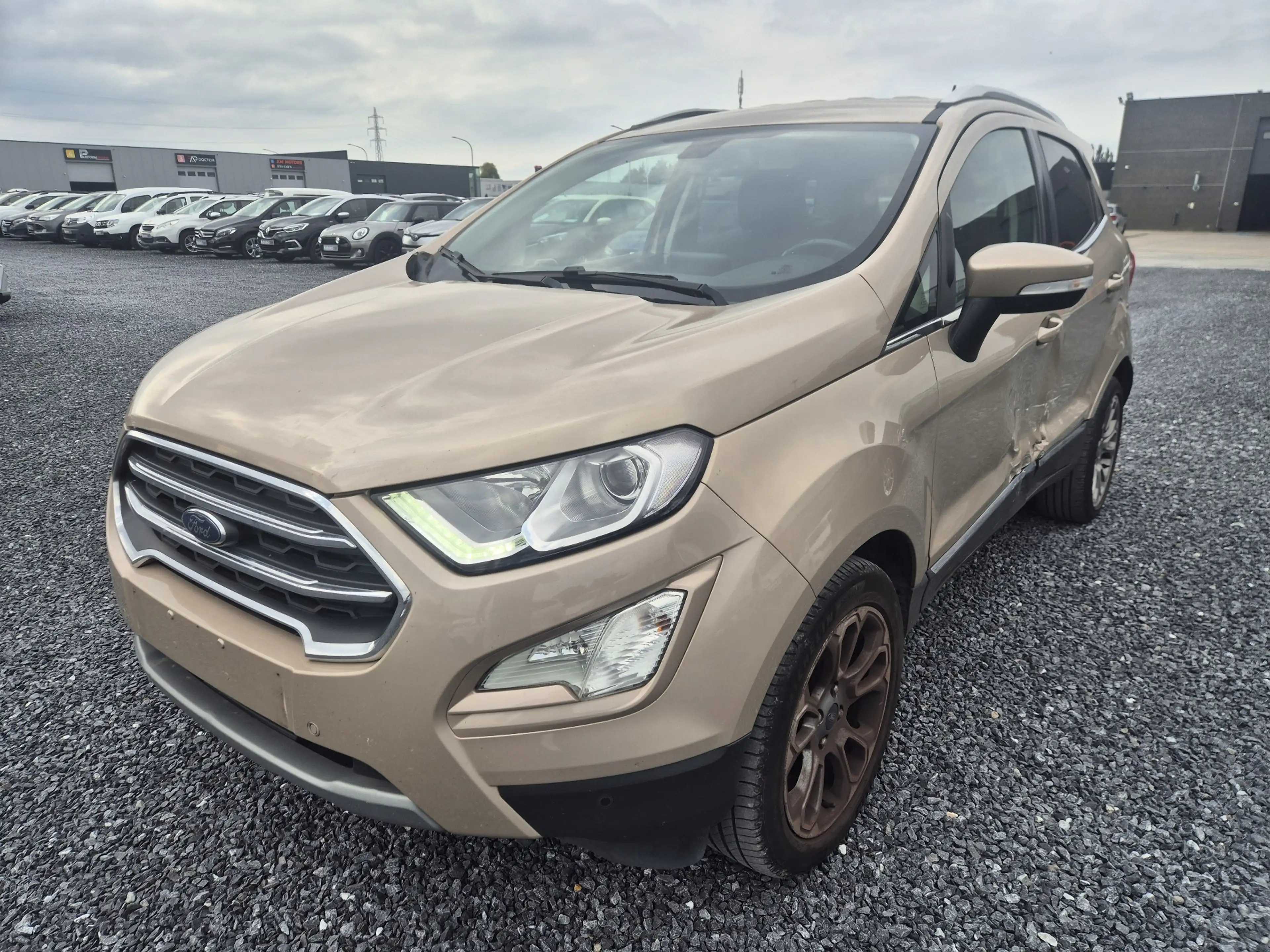 Ford EcoSport 1.5 TDCi / Dégâts carrosserie / Marchand ou Export — photo 3