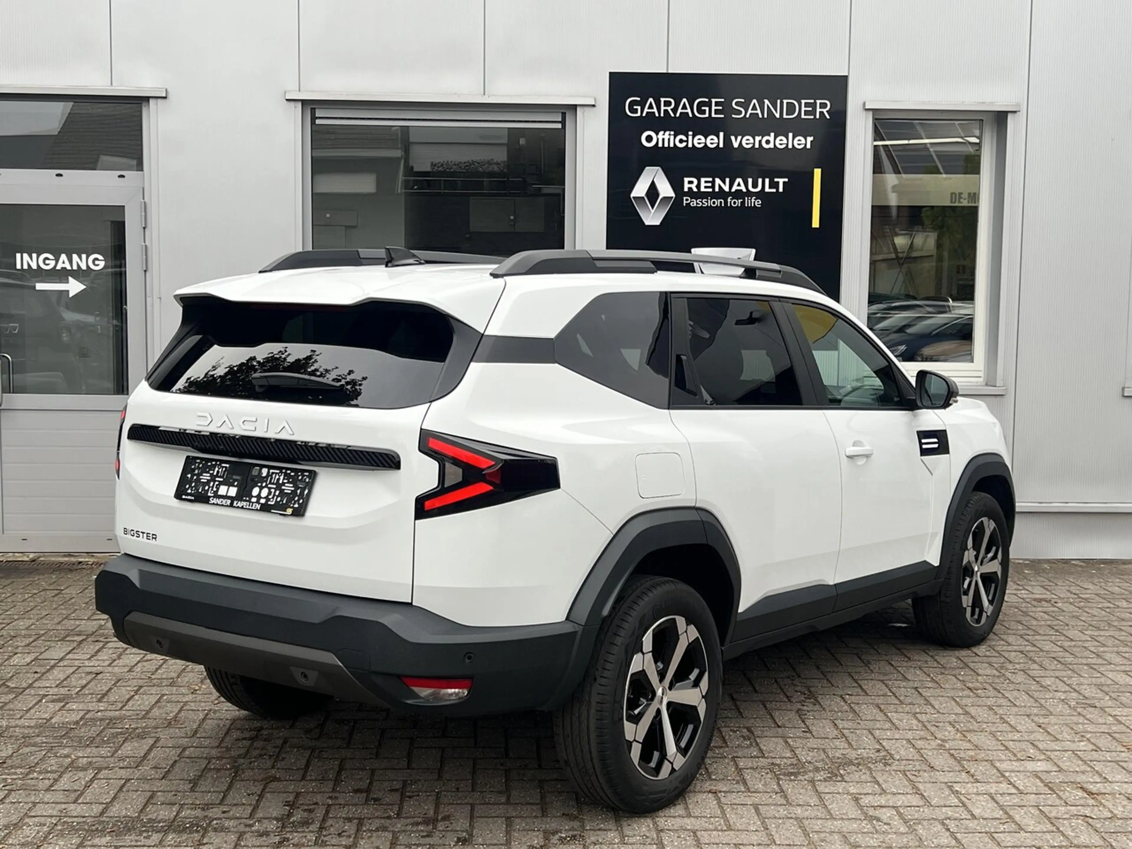 Dacia Bigster Journey TCe 140 Pk — photo 4
