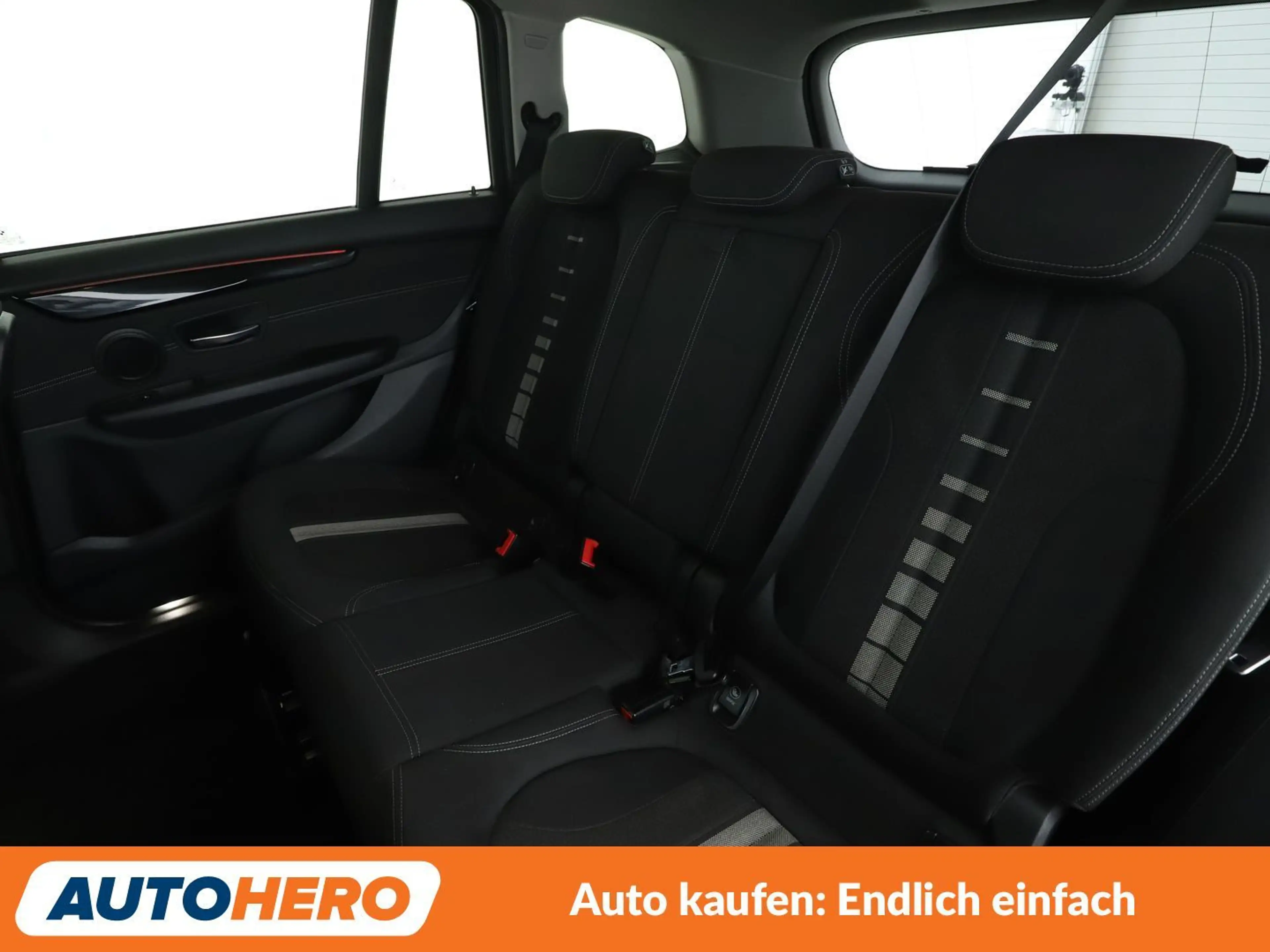 BMW 220 220i Gran Tourer Sport Line Aut.*NAVI*PDC*SHZ* — photo 14