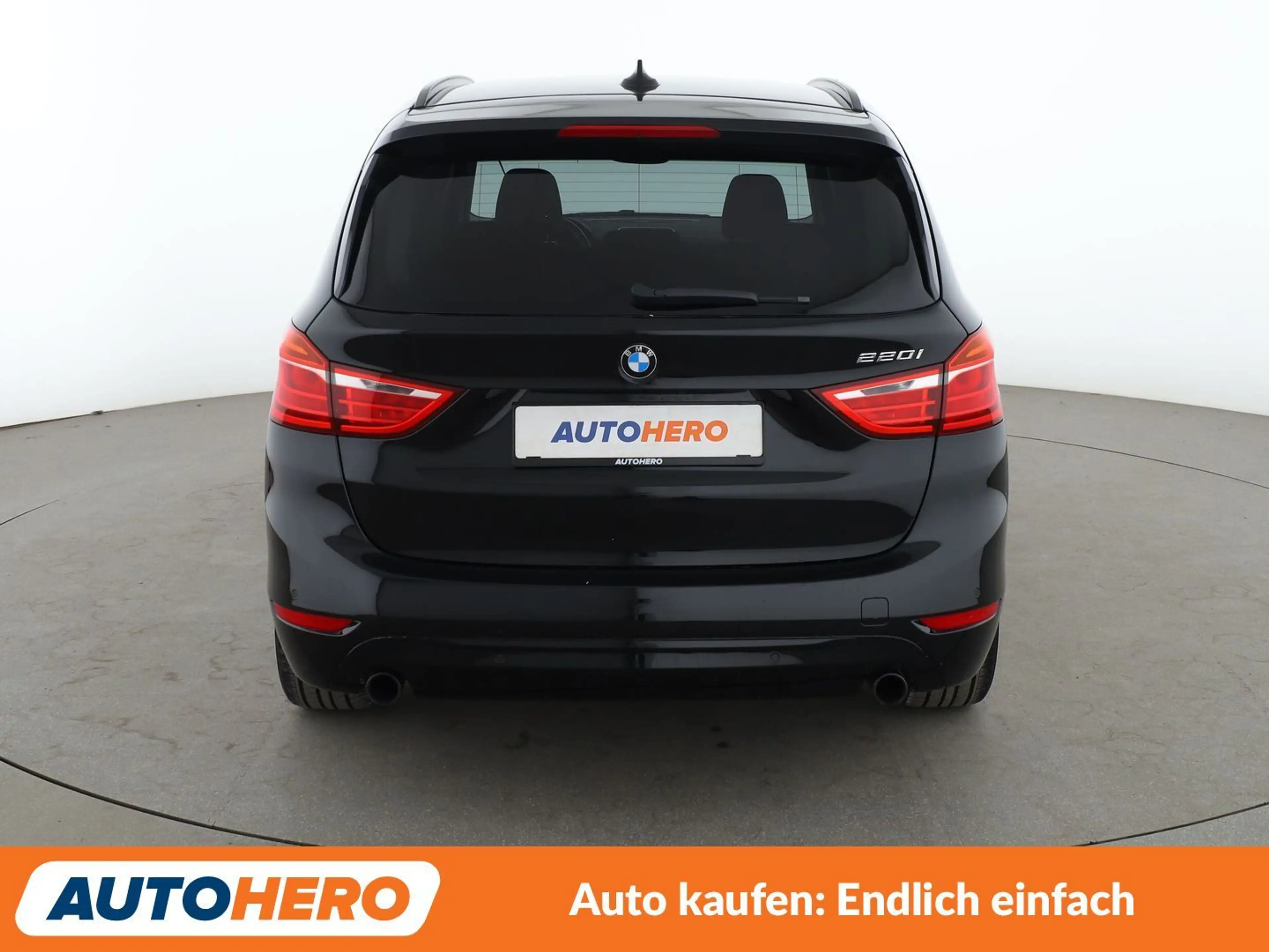 BMW 220 220i Gran Tourer Sport Line Aut.*NAVI*PDC*SHZ* — photo 5