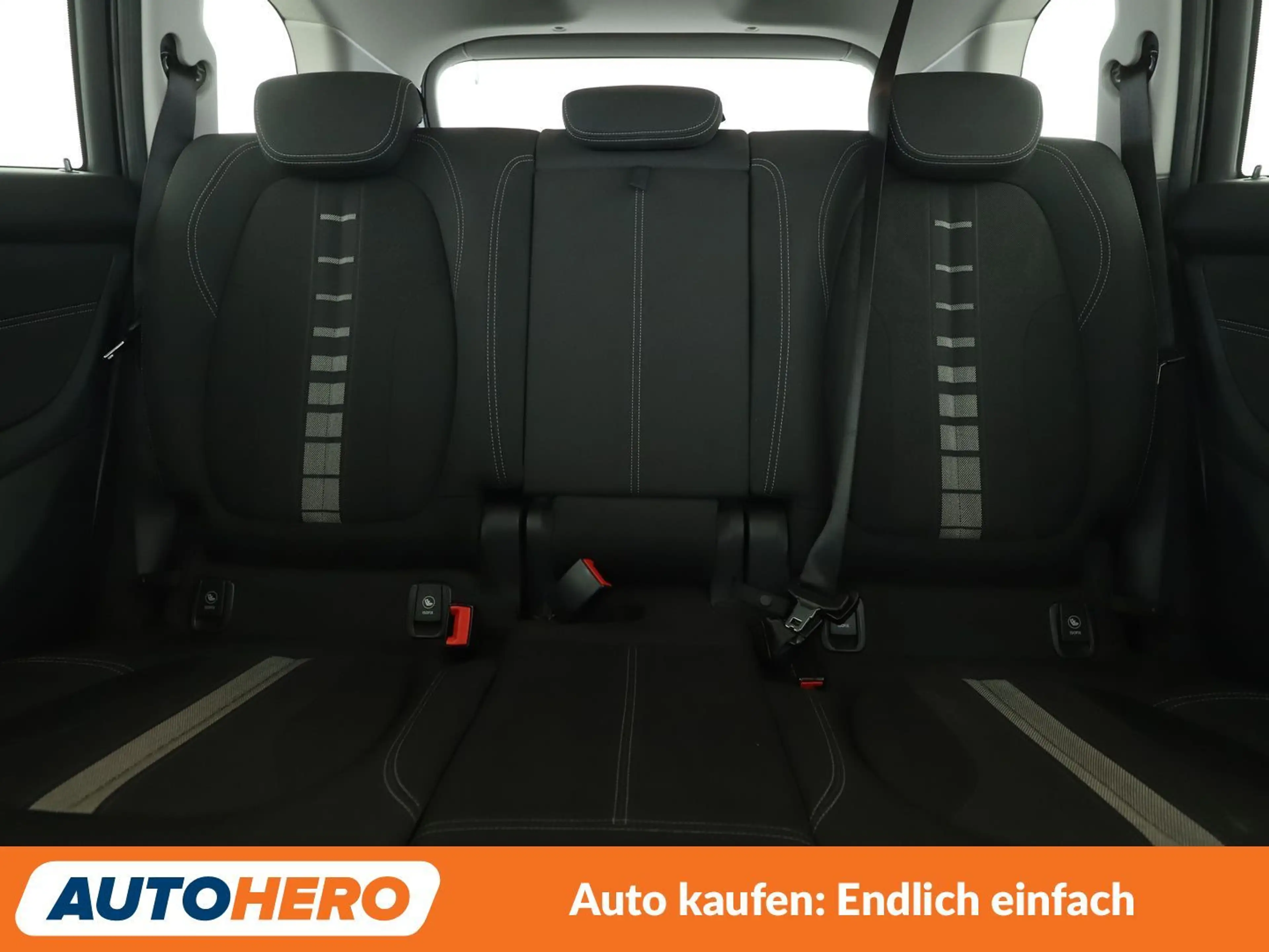 BMW 220 220i Gran Tourer Sport Line Aut.*NAVI*PDC*SHZ* — photo 15