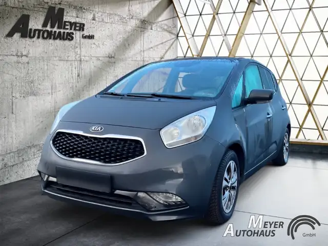 Kia Venga Platinum Edition+Tempomat+Einparkhilfe hinten+Klim
