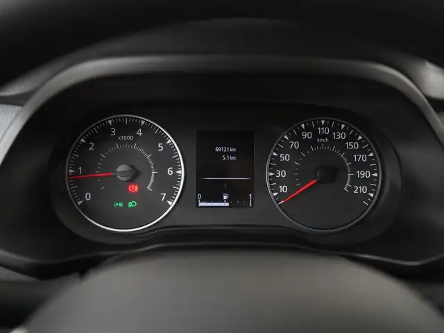 Renault Express view 8