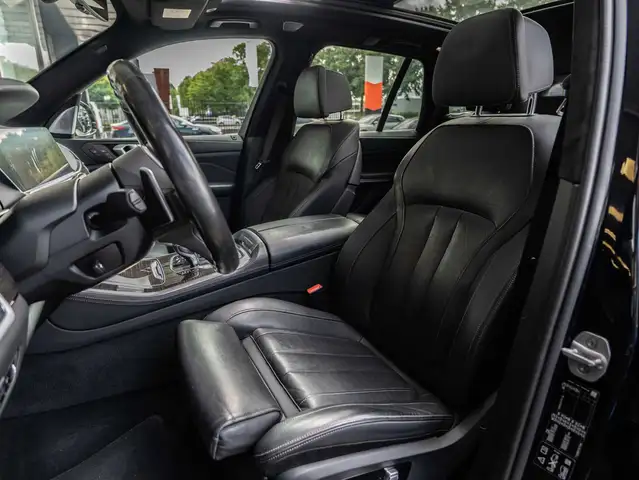 BMW X5 view 15