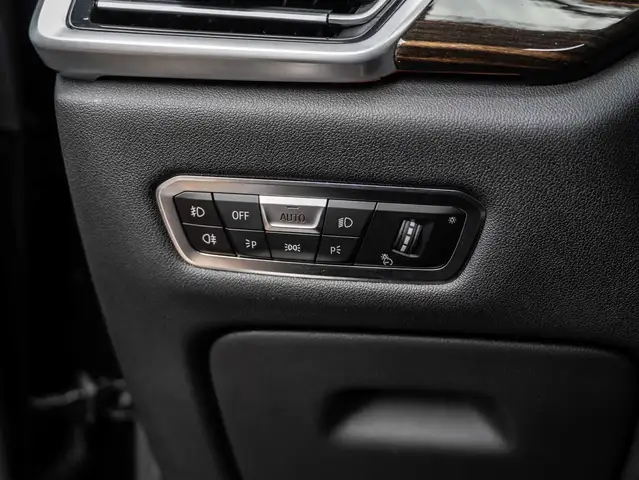BMW X5 view 26