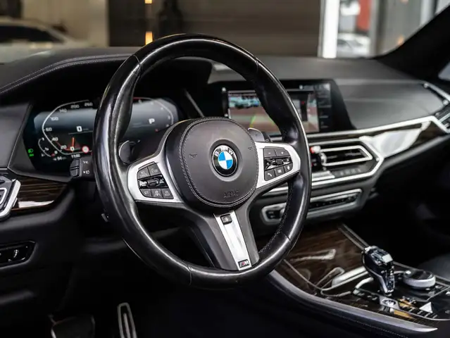 BMW X5 view 14