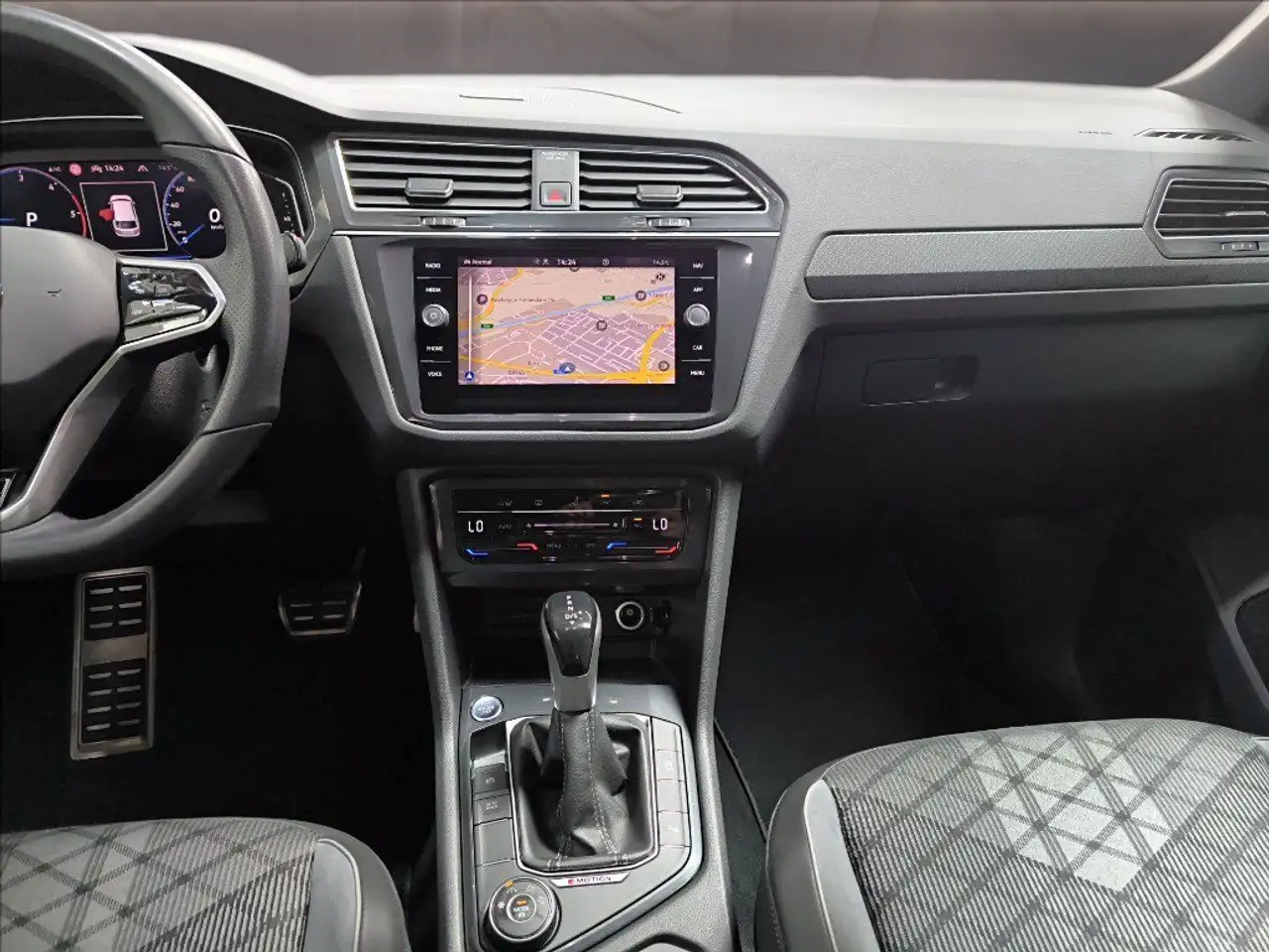 Volkswagen Tiguan 2.0 tdi life 4motion 150cv dsg 10