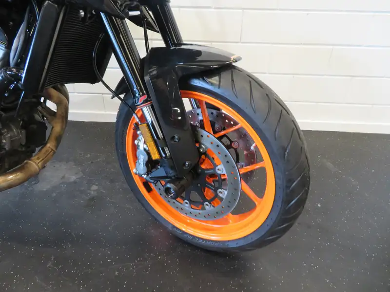 KTM 790 Duke - foto 7