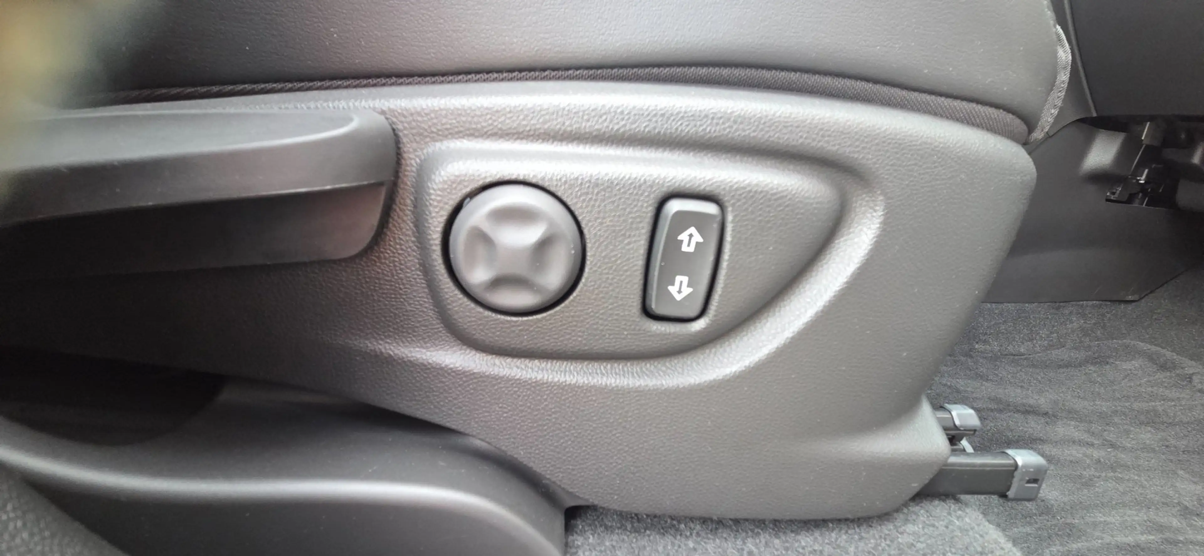 Opel Mokka X 1.4 Turbo Innovation — photo 29