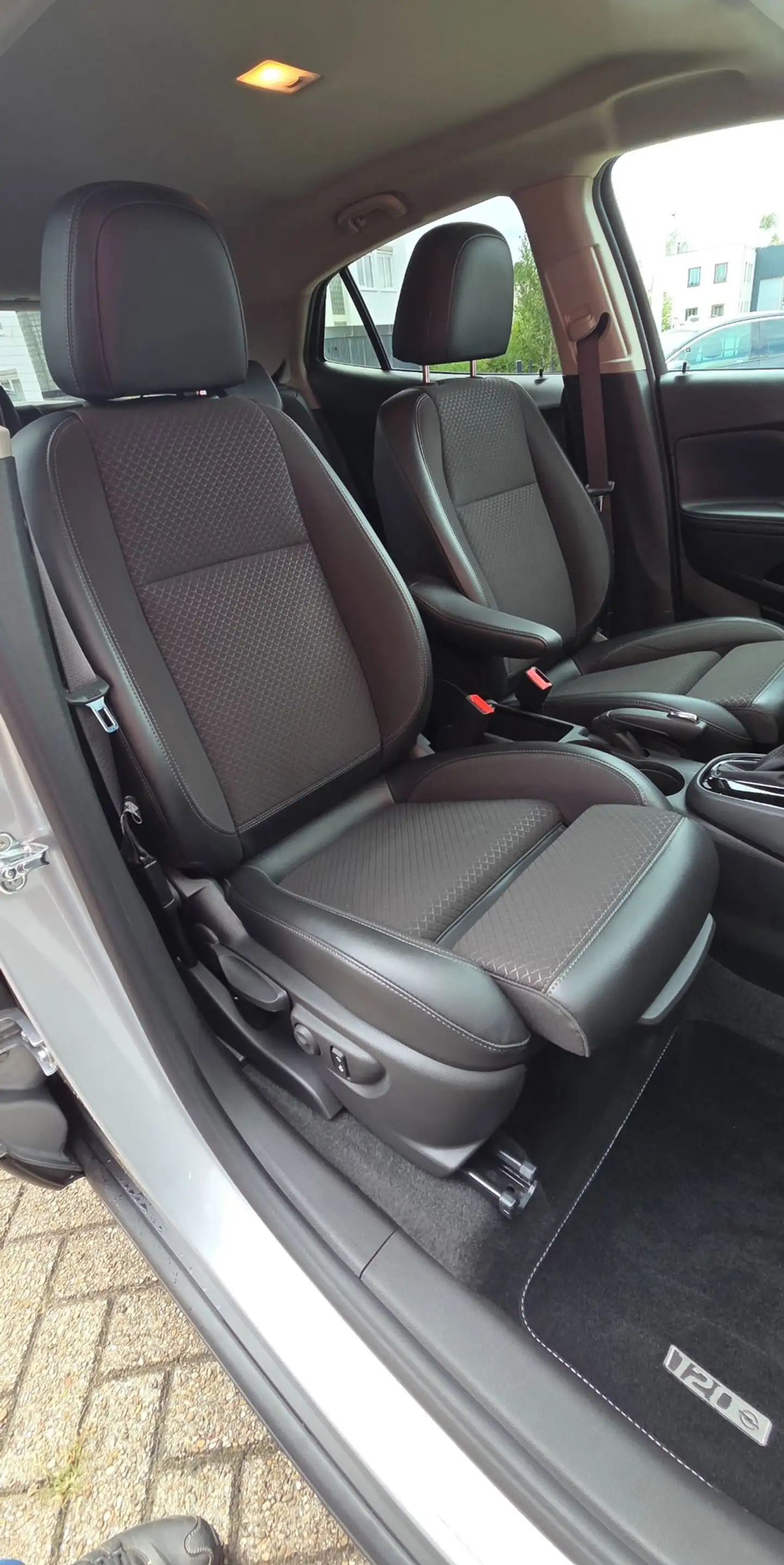 Opel Mokka X 1.4 Turbo Innovation — photo 15