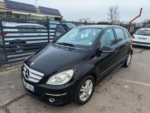 Mercedes-Benz I (T245) 180 CDI Design