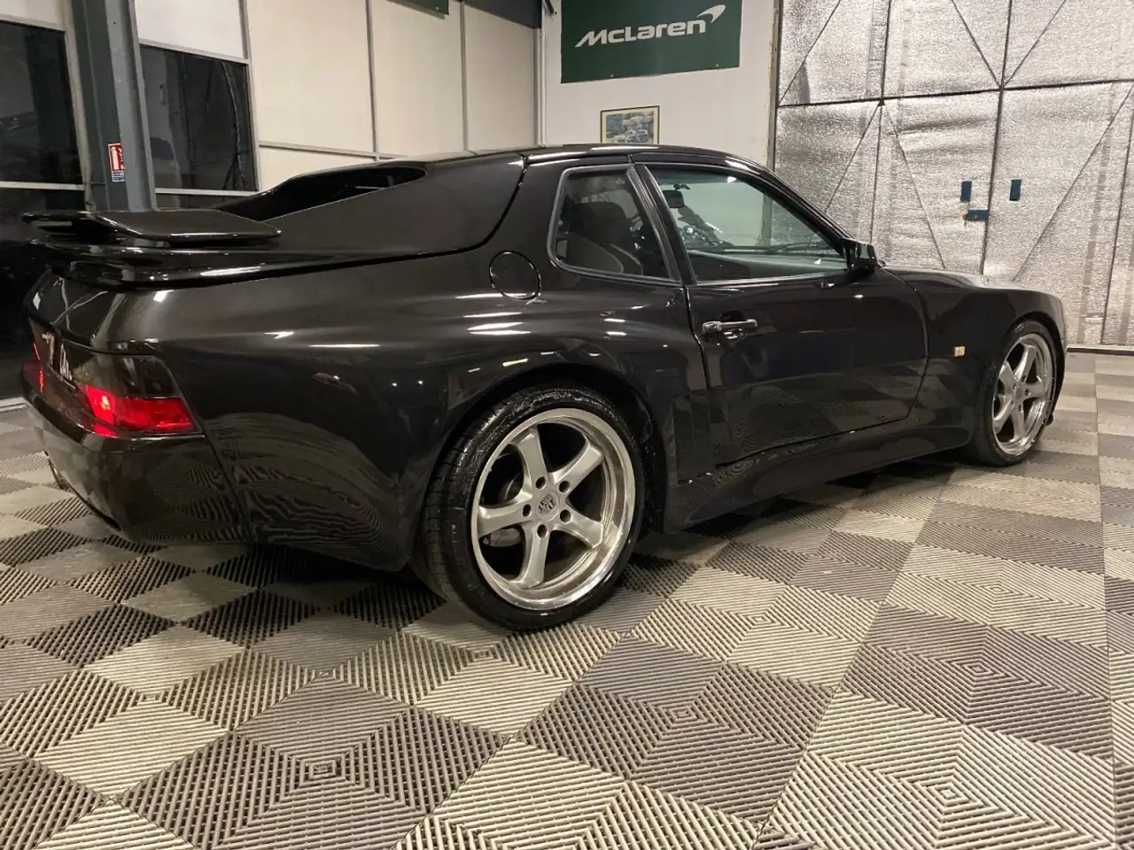 Porsche 944 2.5 Turbo, foto 7