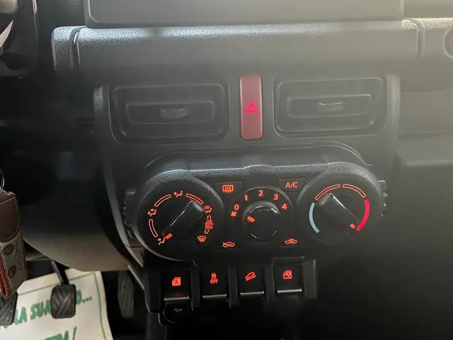 Suzuki Jimny view 13