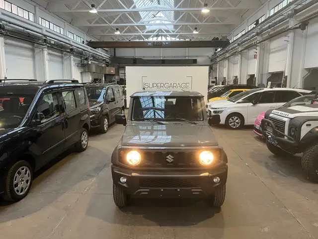 Suzuki Jimny view 3