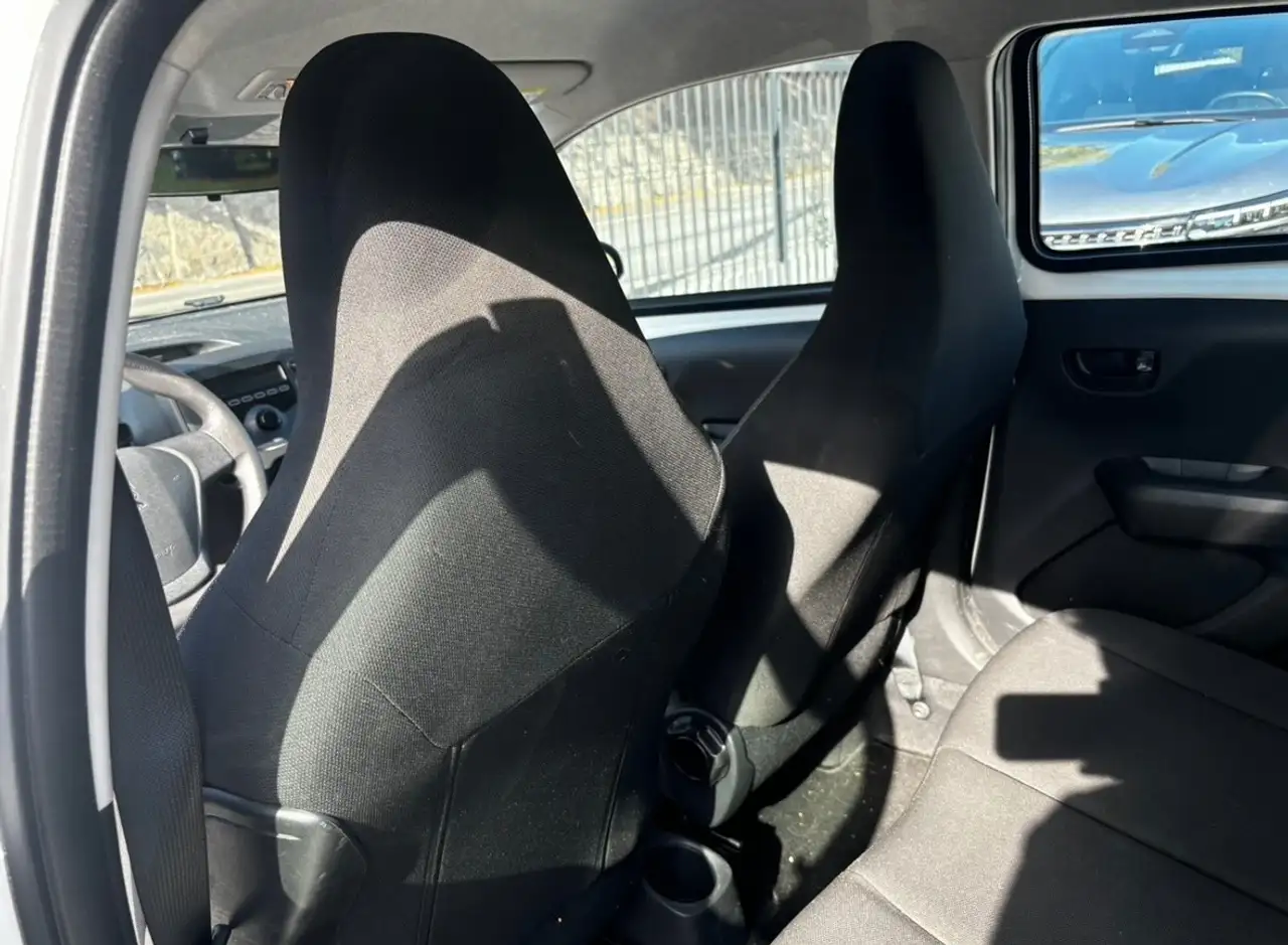 Peugeot 108 1.0 VTi MOTEUR TOYOTA * GARANTIE 12-36 MOIS * CARNET ENTRETIEN * 1 PROPRIÉTAIRE, миниатюра 11