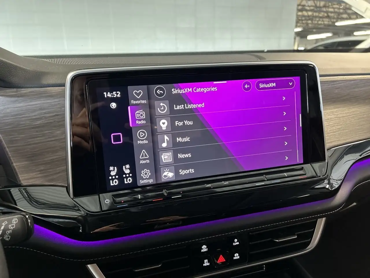 Volkswagen Atlas снимка Volkswagen Atlas
