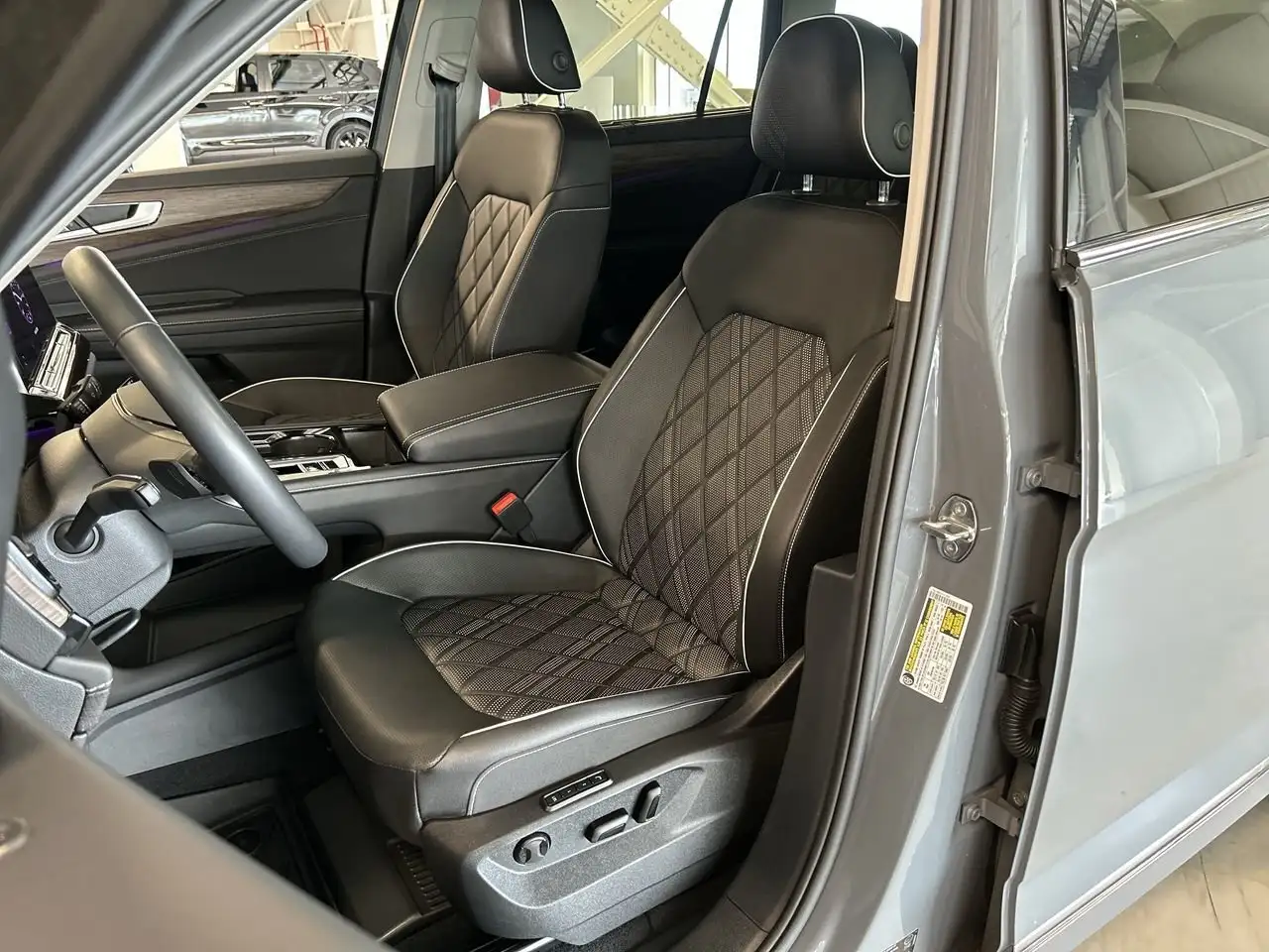 Volkswagen Atlas снимка Volkswagen Atlas