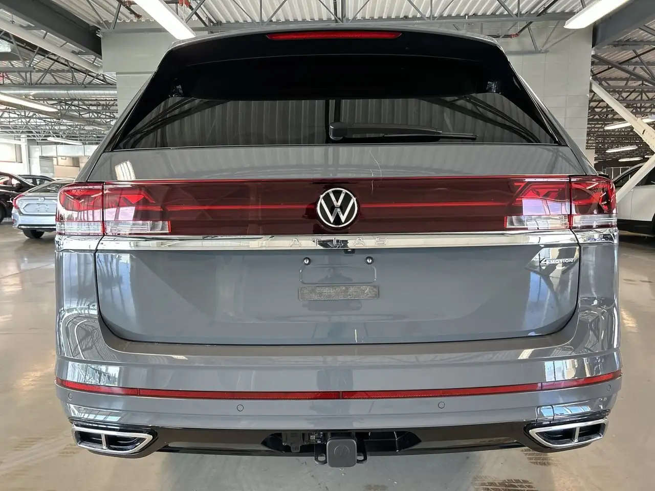 Volkswagen Atlas снимка Volkswagen Atlas