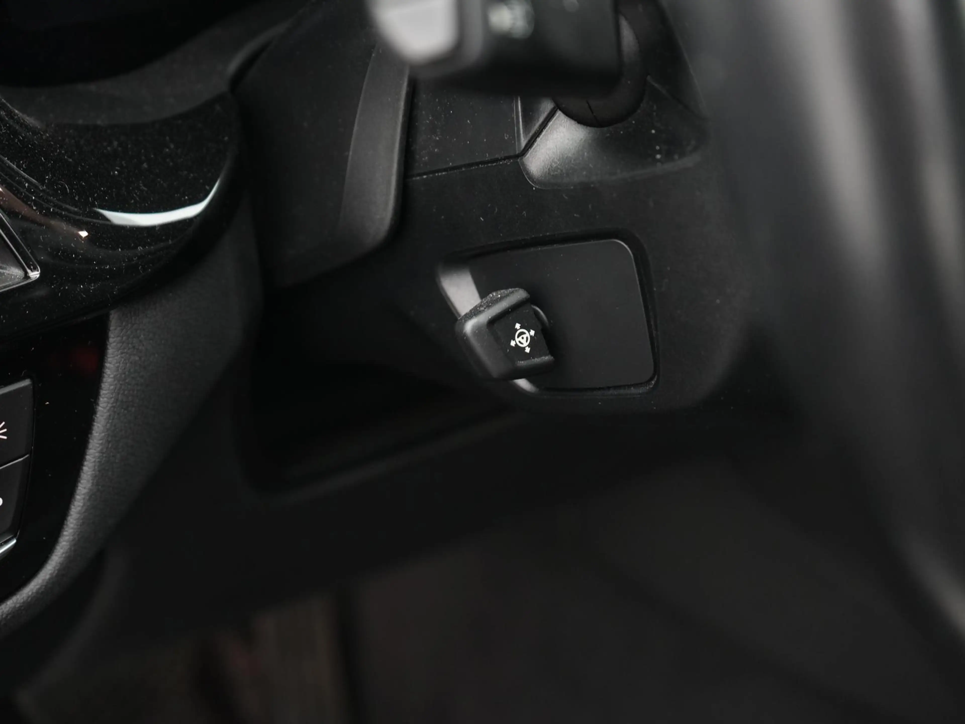 BMW 530 d Luxury Line,LASER,HUD,ACC,360°,PANO,TOTW — photo 15