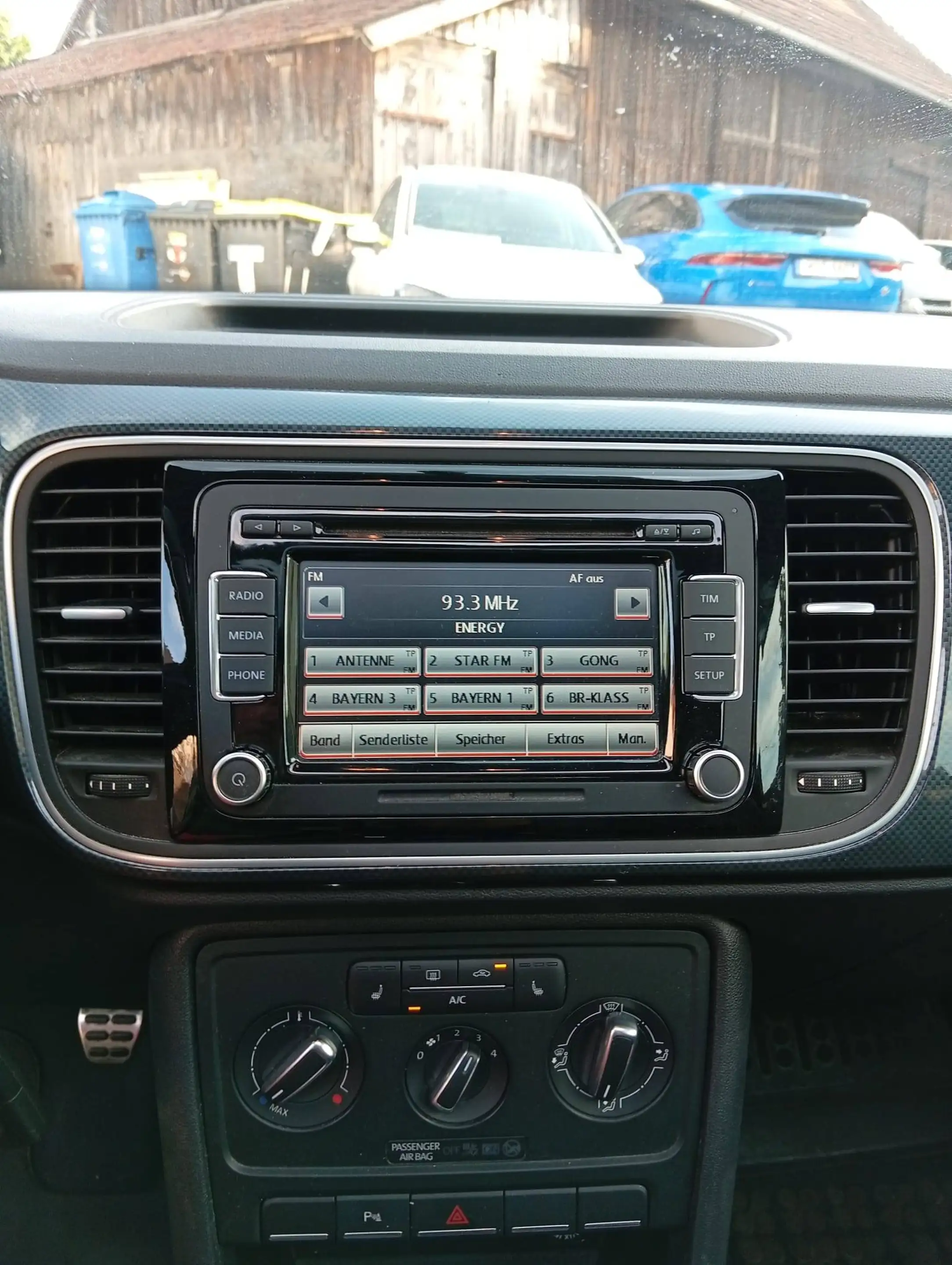 Volkswagen Beetle Sport — photo 14