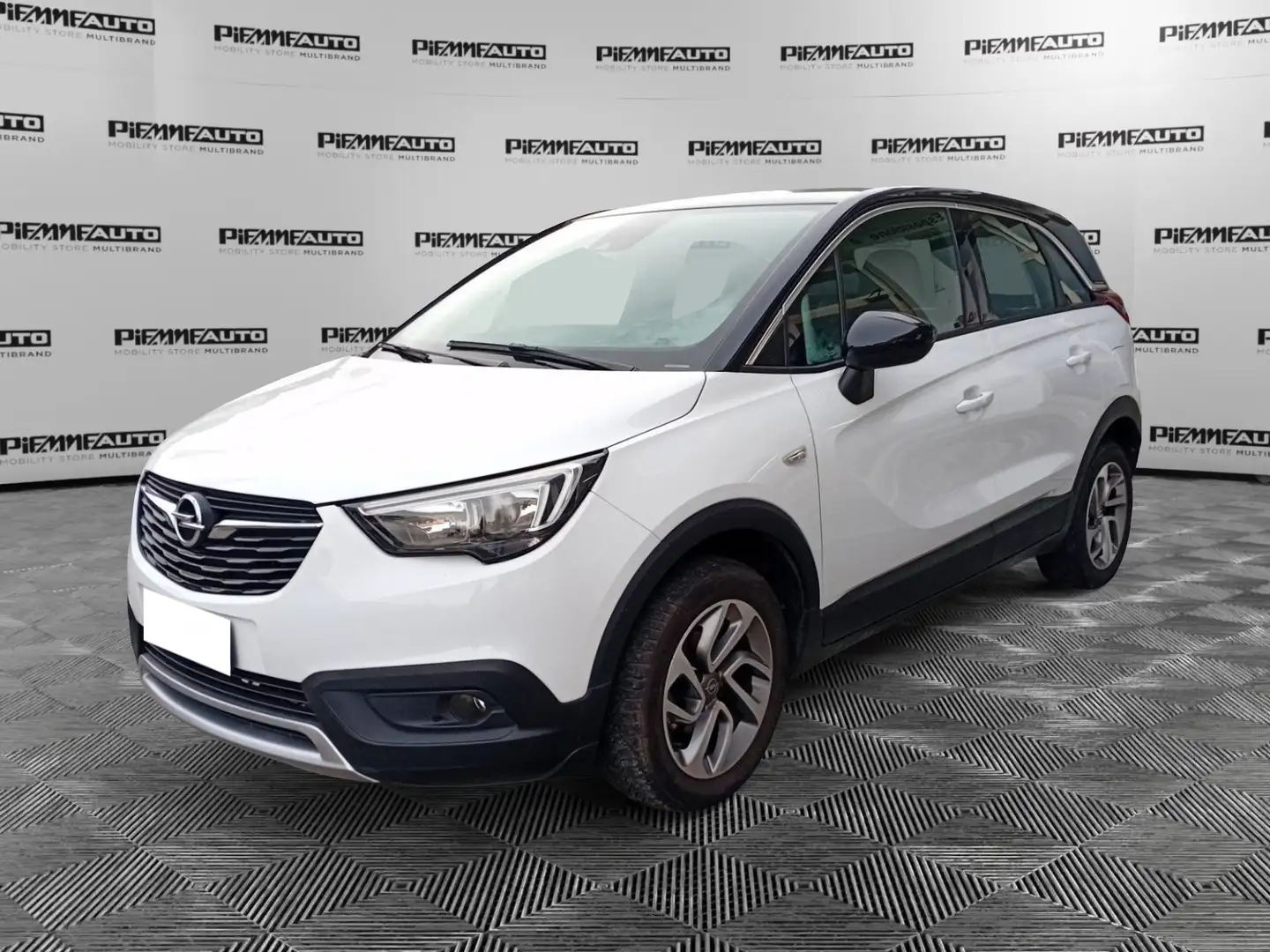Opel Crossland X 1.2 GPL 81cv Innovation MT5 Weiß - 1