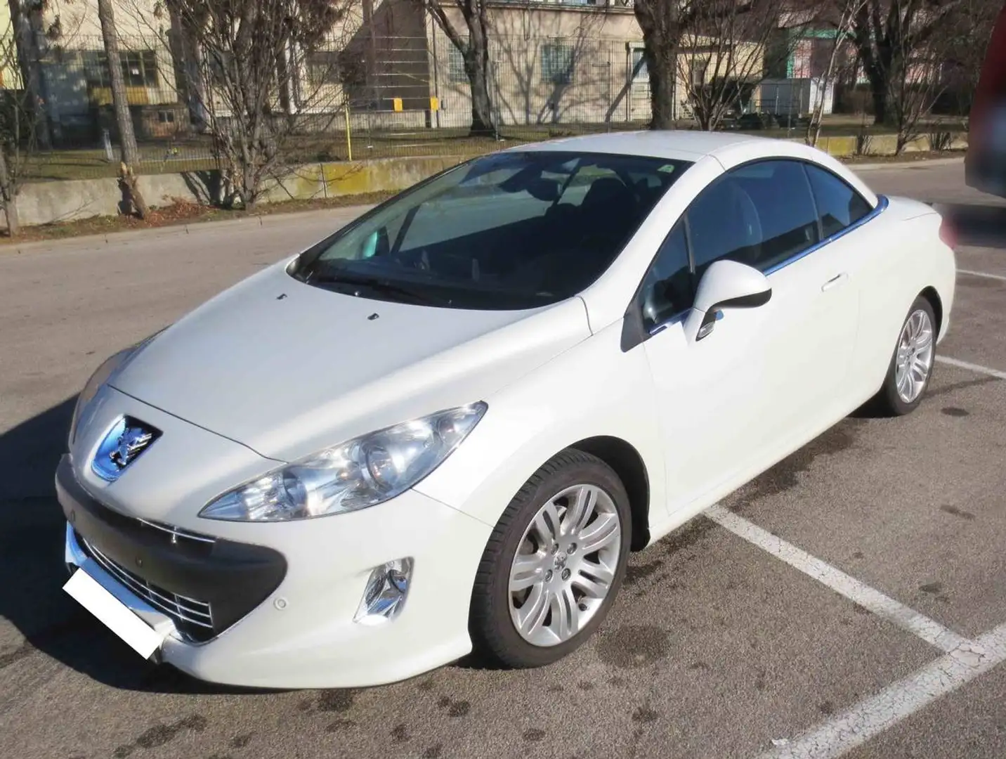 Peugeot 308 308 CC Active Pro 1,6 16V THP Active Pro Weiß - 1