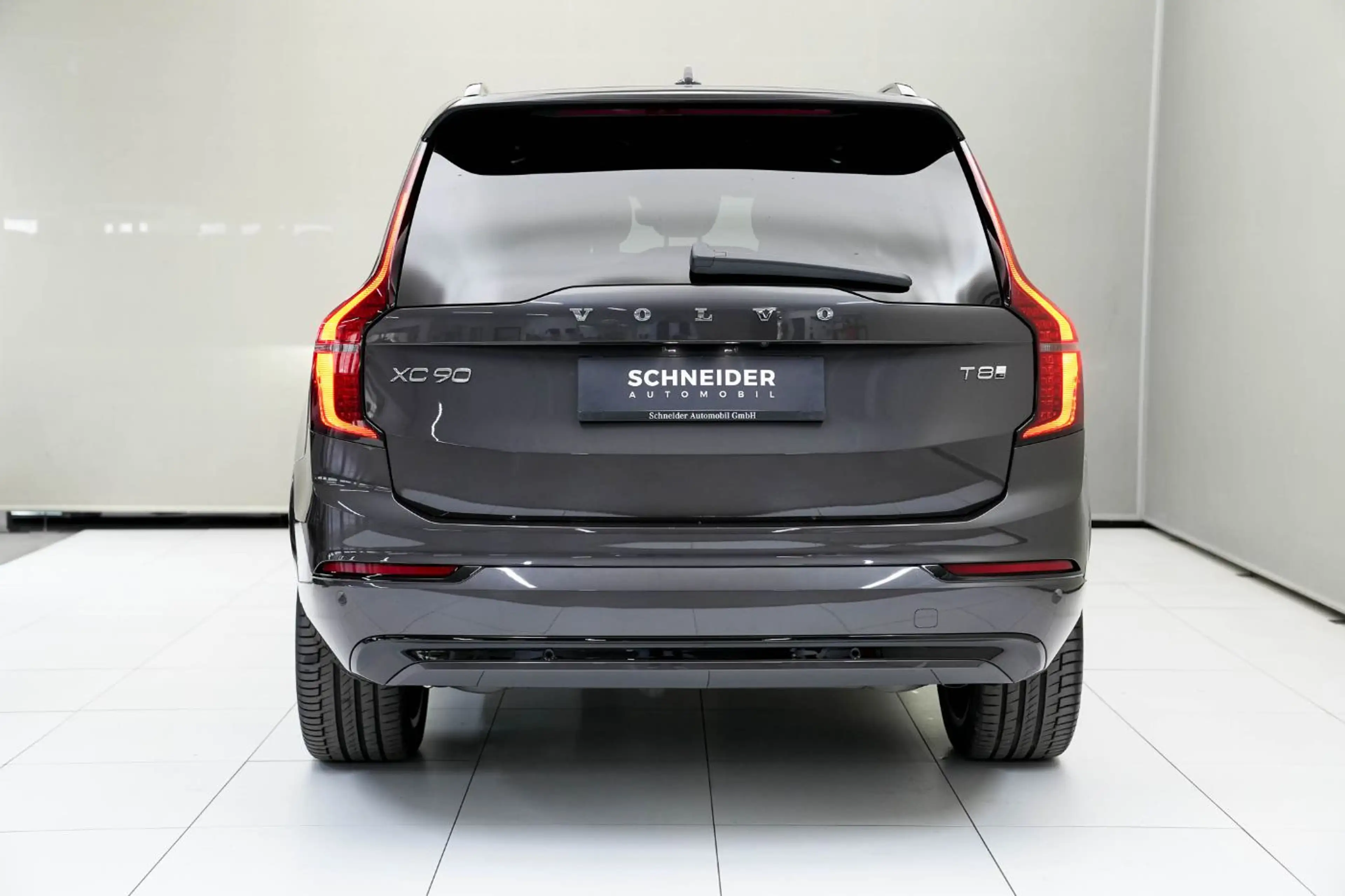 Volvo XC90 Plus, T8 Plug-in Hybrid, Elektrisch/Benzin, Dark, — photo 10